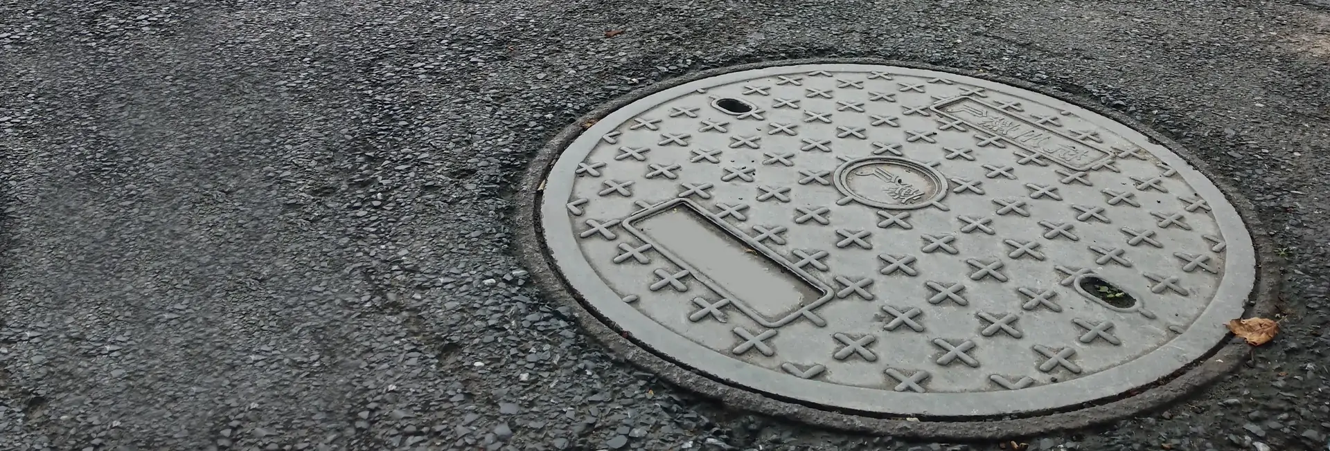 Drain Cover for Pool: Safety & Replacement Guide